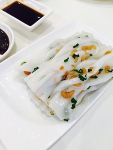 Chives and dried Shrimp Rice Roll 